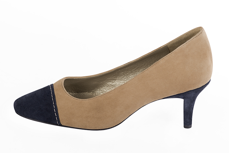 French elegance and refinement for these navy blue and tan beige dress pumps, with a round neckline, 
                available in many subtle leather and colour combinations. Customize your colors as you wish.
You will find the spirit "Chanel" in this beautiful comfortable pump. 
                Matching clutches for parties, ceremonies and weddings.   
                You can customize these shoes to perfectly match your tastes or needs, and have a unique model.  
                Choice of leathers, colours, knots and heels. 
                Wide range of materials and shades carefully chosen.  
                Rich collection of flat, low, mid and high heels.  
                Small and large shoe sizes - Florence KOOIJMAN
